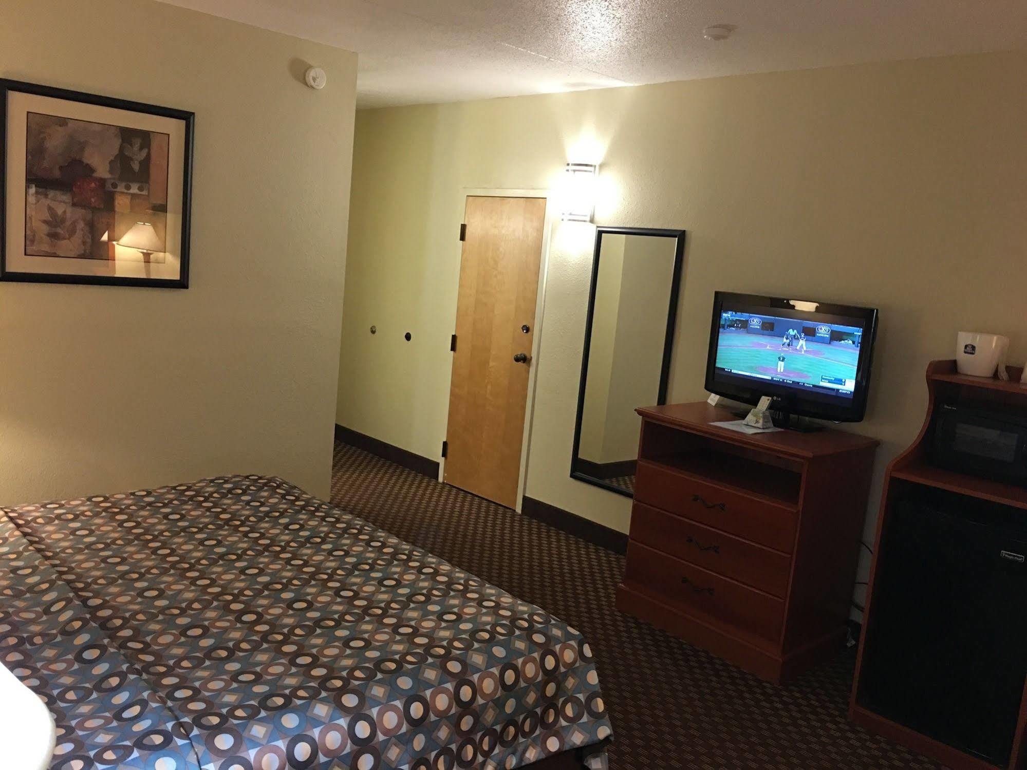 Country Inn & Suites By Radisson, Indianapolis East, In Exterior foto